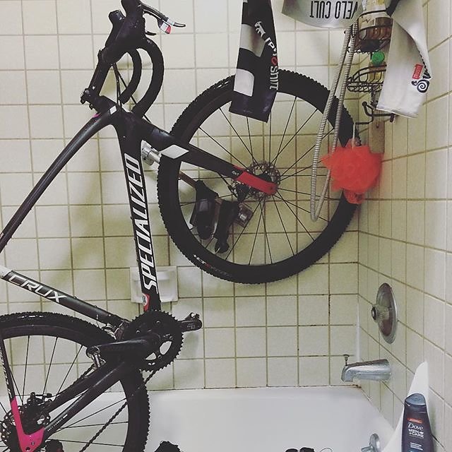 Nothing like a post-race shower.  #showerscene #thisiswhyirent #crux #iamspecialized #trustyswitchblade